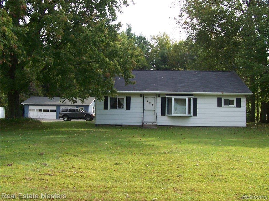 1872 Maple Road Smiths Creek, MI 48074 - Photo 1 of 8 MAPLE1872 002.jpg