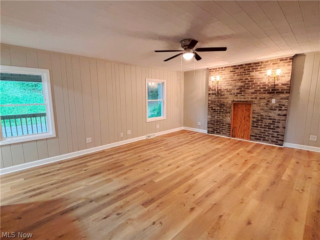 255 Sunview Lane Follansbee, WV 26037 - Photo 3 of 20