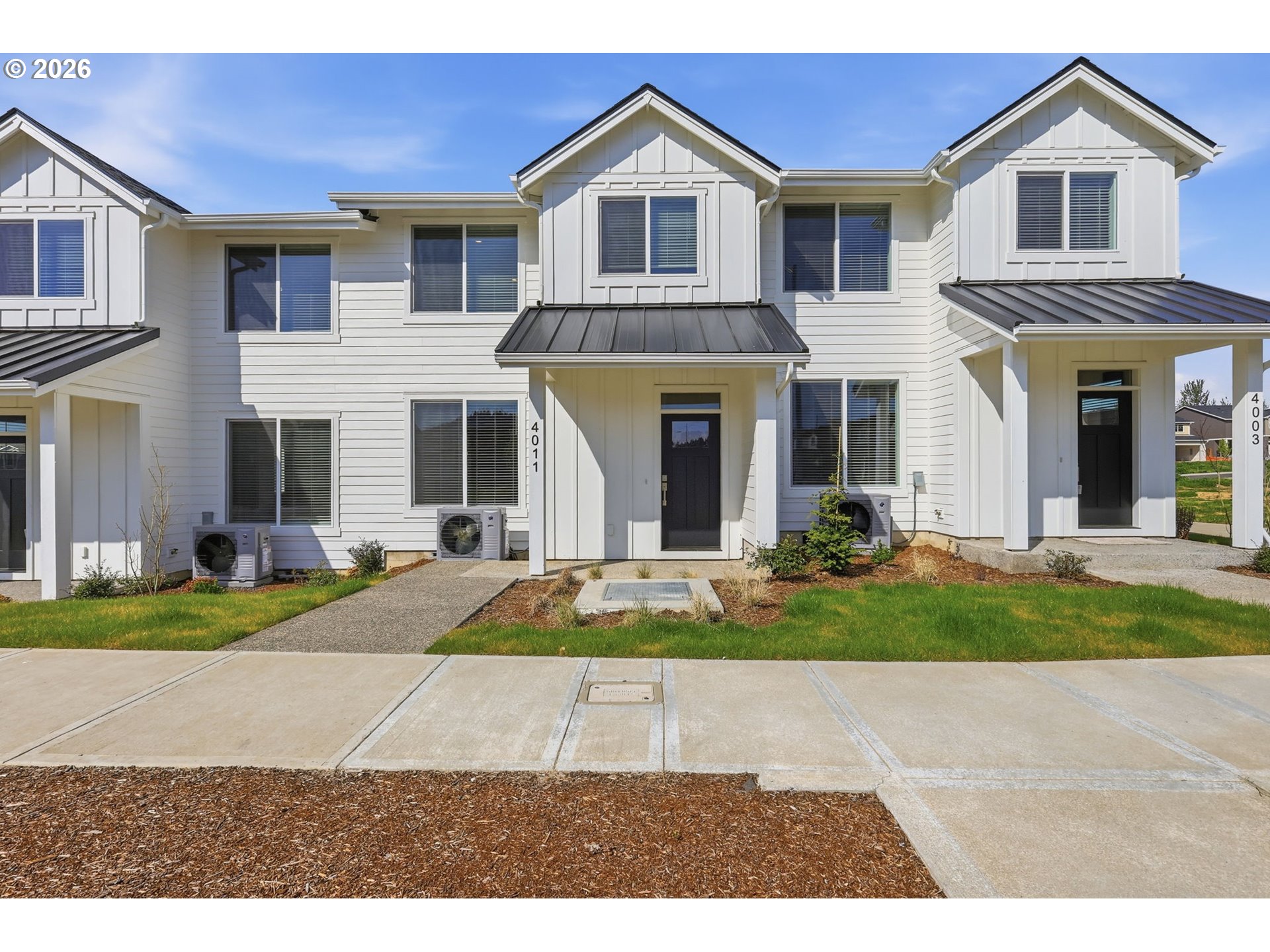 4011 Southwest Royal Avenue Gresham, OR 97080 - Photo 1 of 48