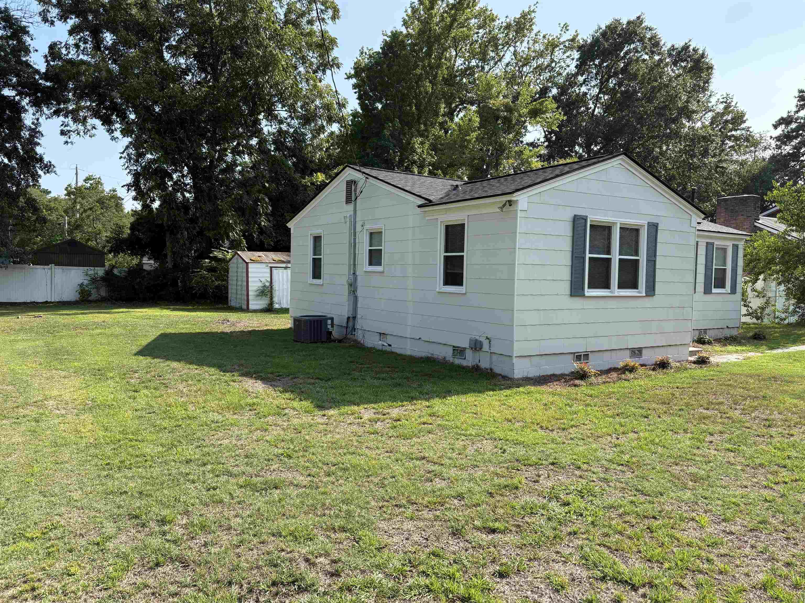 505 Dawson Street Georgetown, SC 29440 - Photo 3 of 13 Gallery Image 3