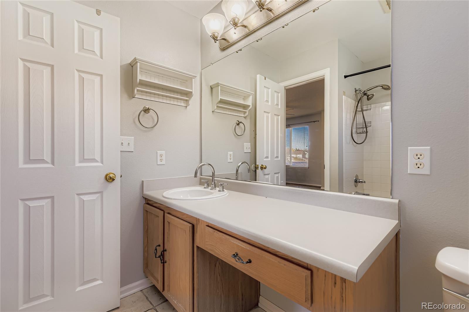 4927 Tarcoola Lane Highlands Ranch, CO 80130 - Photo 9 of 19