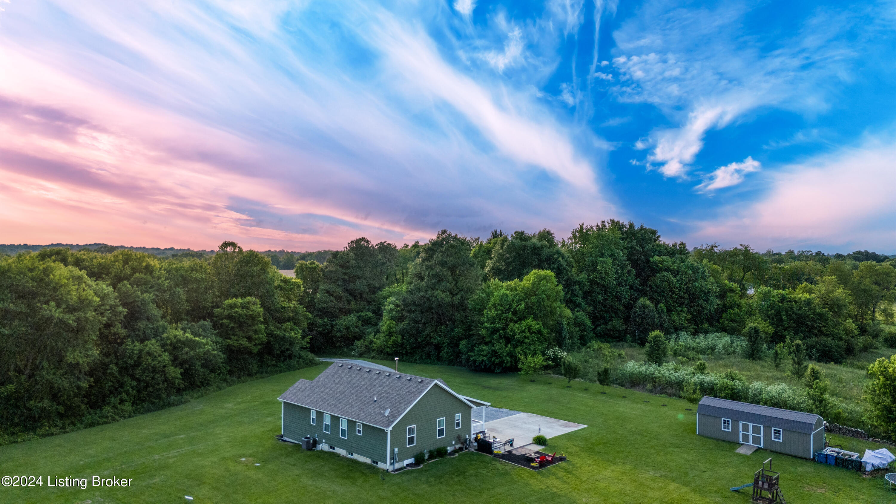 1446 Lucas Road Smithfield, KY 40068 - Photo 7 of 51 DJI_20240524193741_0046_D-HDR-Edit-Edit