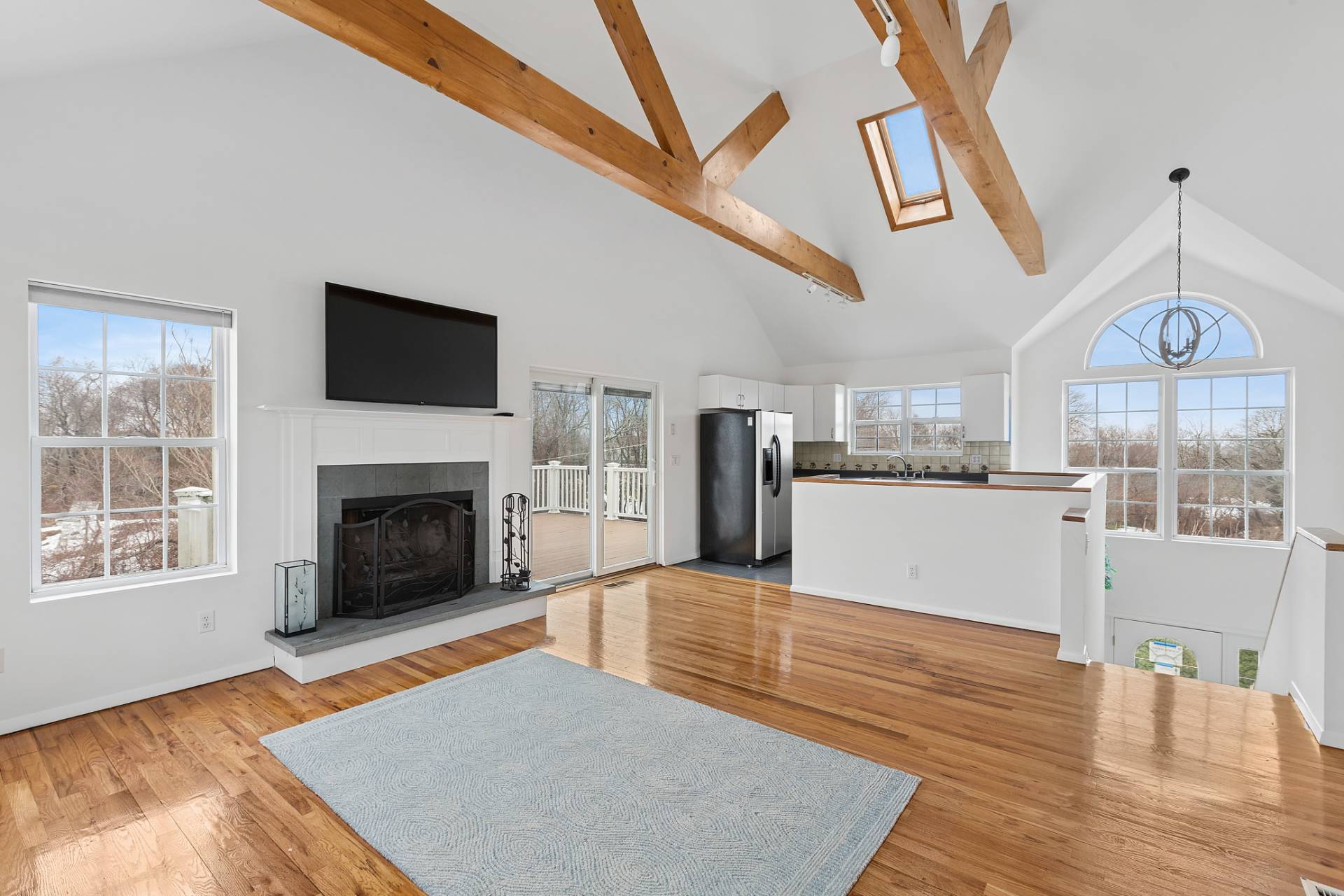 12 Furness Road Montauk, NY 11954 - Photo 2 of 17