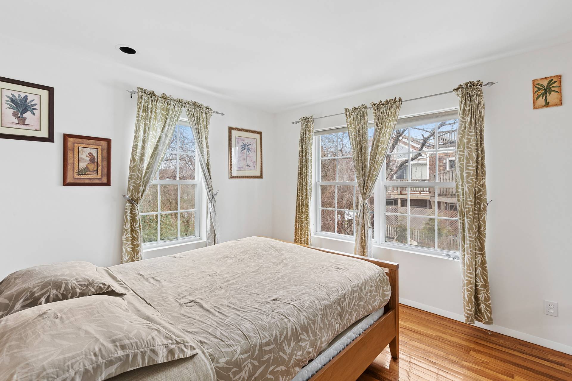 12 Furness Road Montauk, NY 11954 - Photo 5 of 17