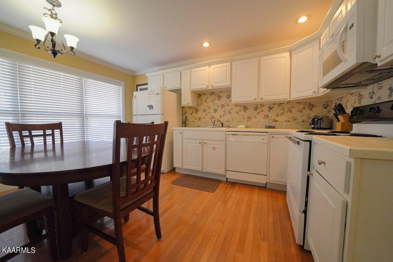 150 Roaring Fork Road Gatlinburg, TN 37738 - Photo 10 of 20 E5C91D51-3EAA-44A7-BB34-082844DB557C