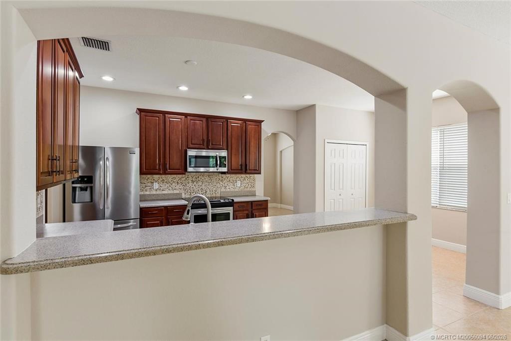 2029 Southwest Panther Trace Stuart, FL 34997 - Photo 11 of 46