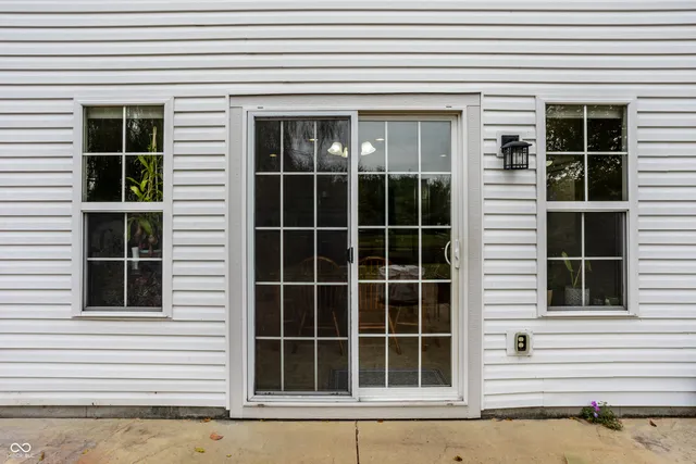 $389,900 | 6589 Avalon Boulevard, Avon, IN 46123