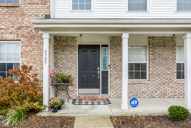 $389,900 | 6589 Avalon Boulevard, Avon, IN 46123