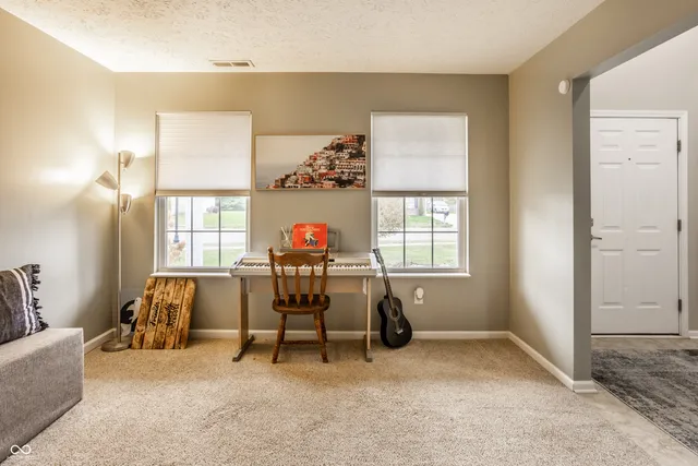 $389,900 | 6589 Avalon Boulevard, Avon, IN 46123