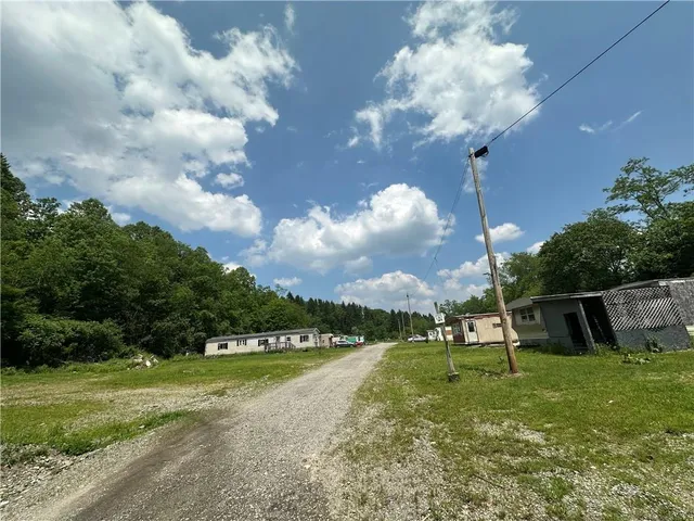 $990,000 | 1389 Indian Creek Valley Road, Melcroft, PA 15462