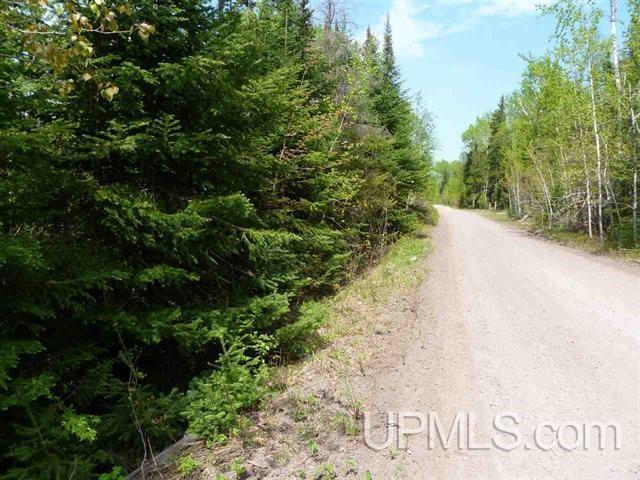 Seven Mile Point Road, Unit 10 Allouez, MI 49805 - Photo 2 of 20