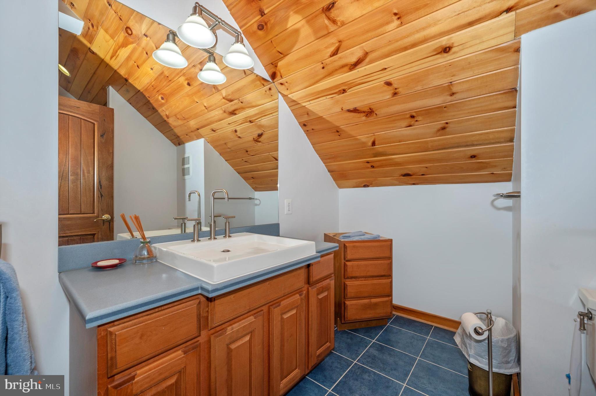 24220 Kings Valley Road Damascus, MD 20872 - Photo 31 of 136 Gallery Image 31