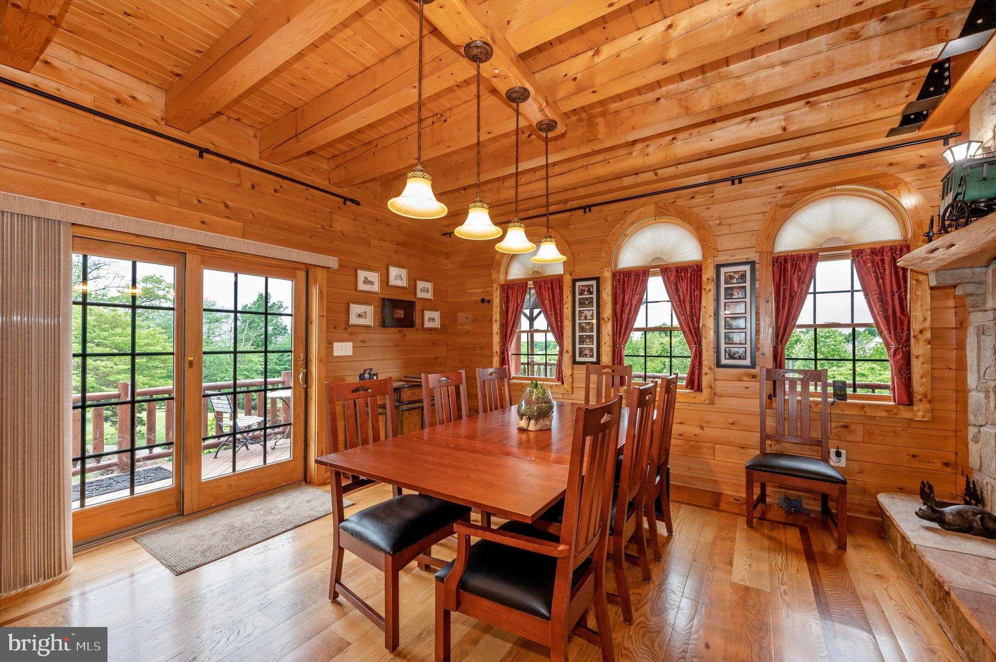 24220 Kings Valley Road Damascus, MD 20872 - Photo 10 of 136 Gallery Image 10