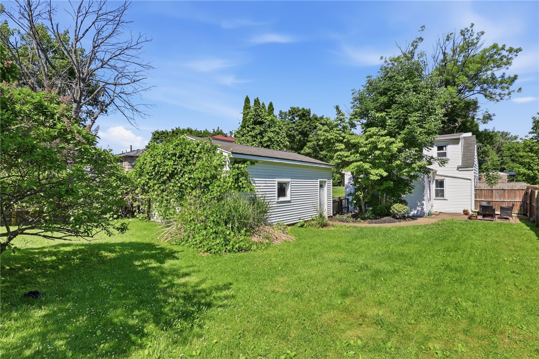 133 Armstrong Road Greece, NY 14616 - Photo 27 of 41