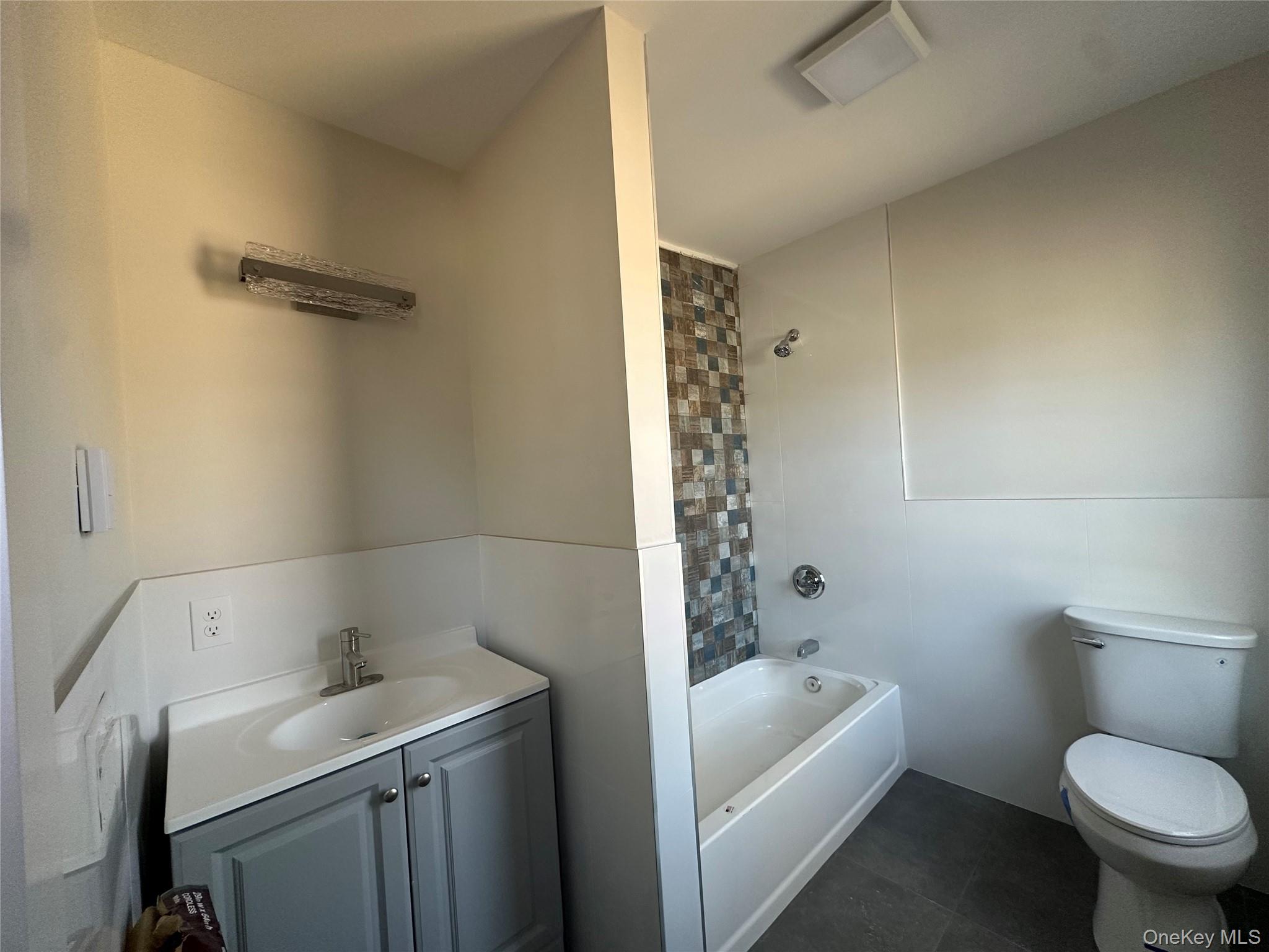 1445 Burlingham Road Pine Bush, NY 12566 - Photo 25 of 36