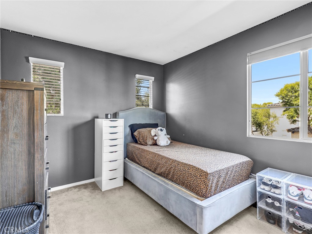 15542 Orange Avenue Paramount, CA 90723 - Photo 31 of 50