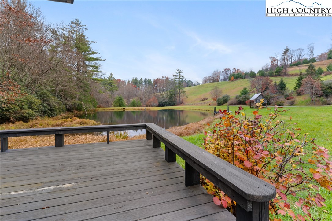 339 Stillhouse Branch Road Laurel Springs, NC 28644 - Photo 4 of 50