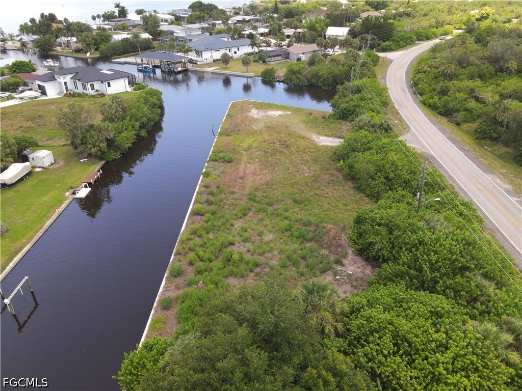 25301 Harbor View Road Port Charlotte, FL 33980 - Photo 7 of 15