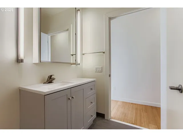 $289,000 | 1455 North Killingsworth Street, Unit 313, Portland, OR 97217