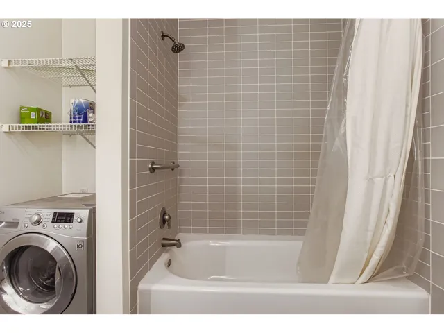 $289,000 | 1455 North Killingsworth Street, Unit 313, Portland, OR 97217