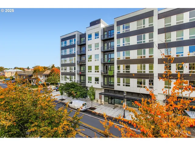 $289,000 | 1455 North Killingsworth Street, Unit 313, Portland, OR 97217