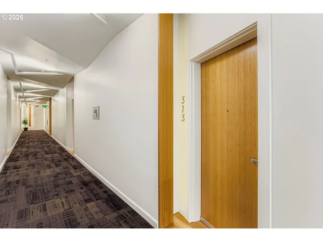 $289,000 | 1455 North Killingsworth Street, Unit 313, Portland, OR 97217