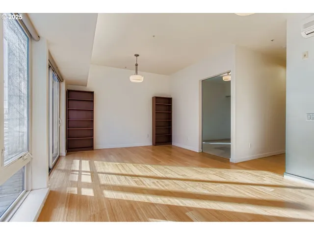 $289,000 | 1455 North Killingsworth Street, Unit 313, Portland, OR 97217