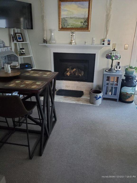 378 Portland Road, Unit 7 Gray, ME 04039 - Photo 8 of 18 jens livig room