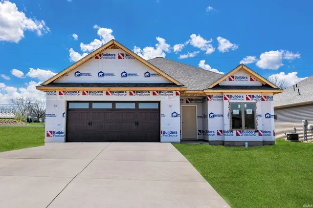 $385,000 | 1176 Bunting Drive, Fort Wayne, IN 46825