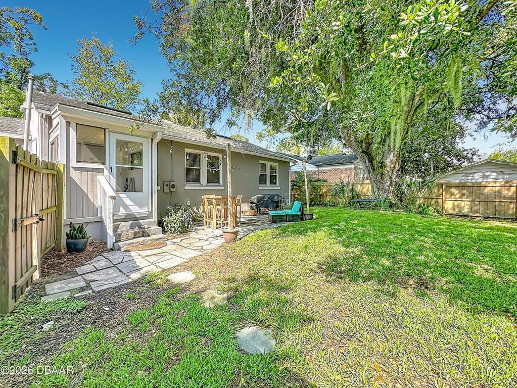 2615 Ridgewood Road Jacksonville, FL 32207 - Photo 36 of 47