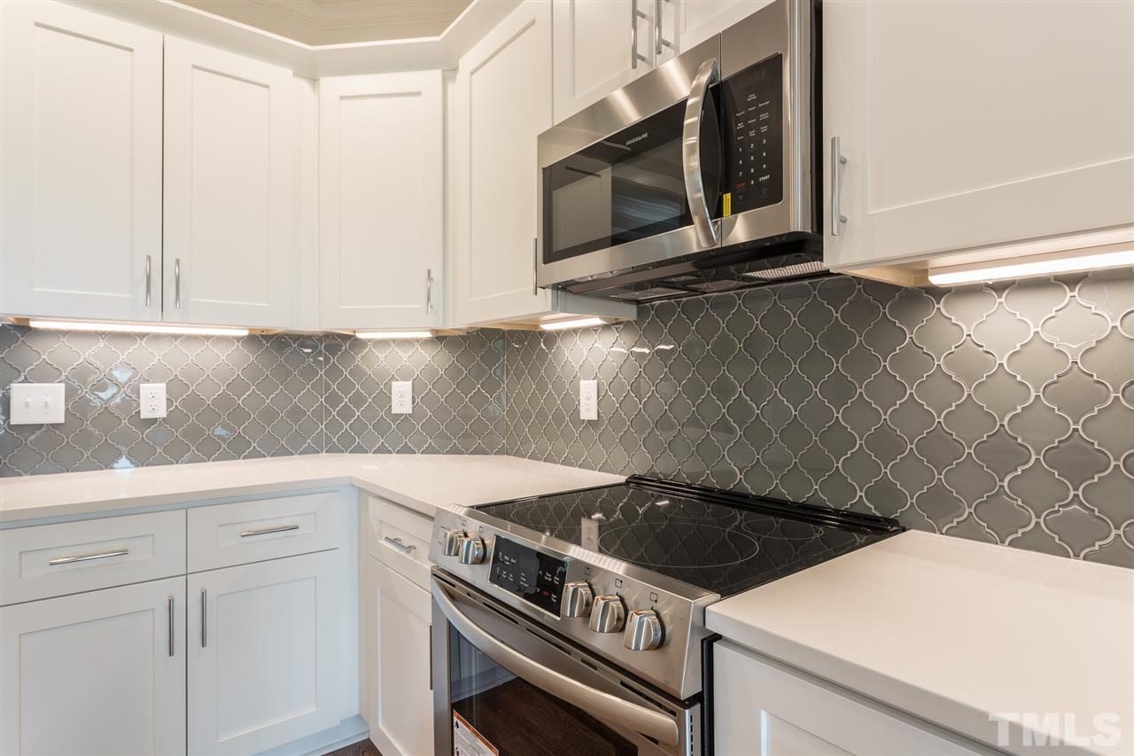 643 Dogeye Road Benson, NC 27504 - Photo 11 of 28 Gallery Image 11