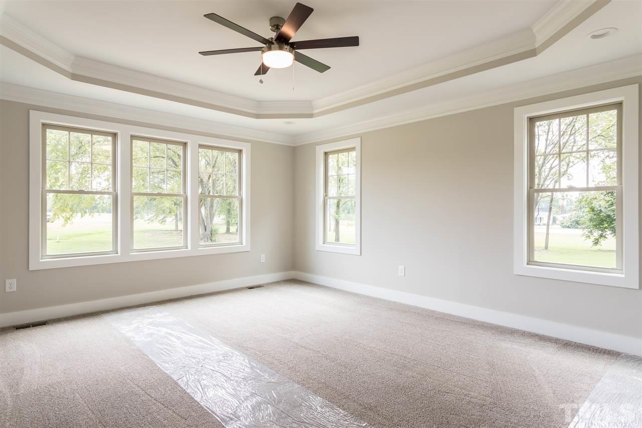 643 Dogeye Road Benson, NC 27504 - Photo 13 of 28 Gallery Image 13