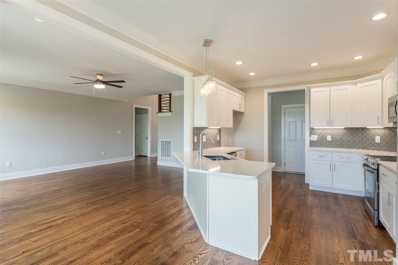 643 Dogeye Road Benson, NC 27504 - Photo 7 of 28 Gallery Image 7