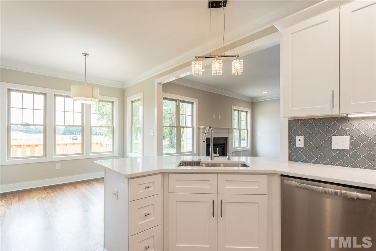 643 Dogeye Road Benson, NC 27504 - Photo 9 of 28 Gallery Image 9
