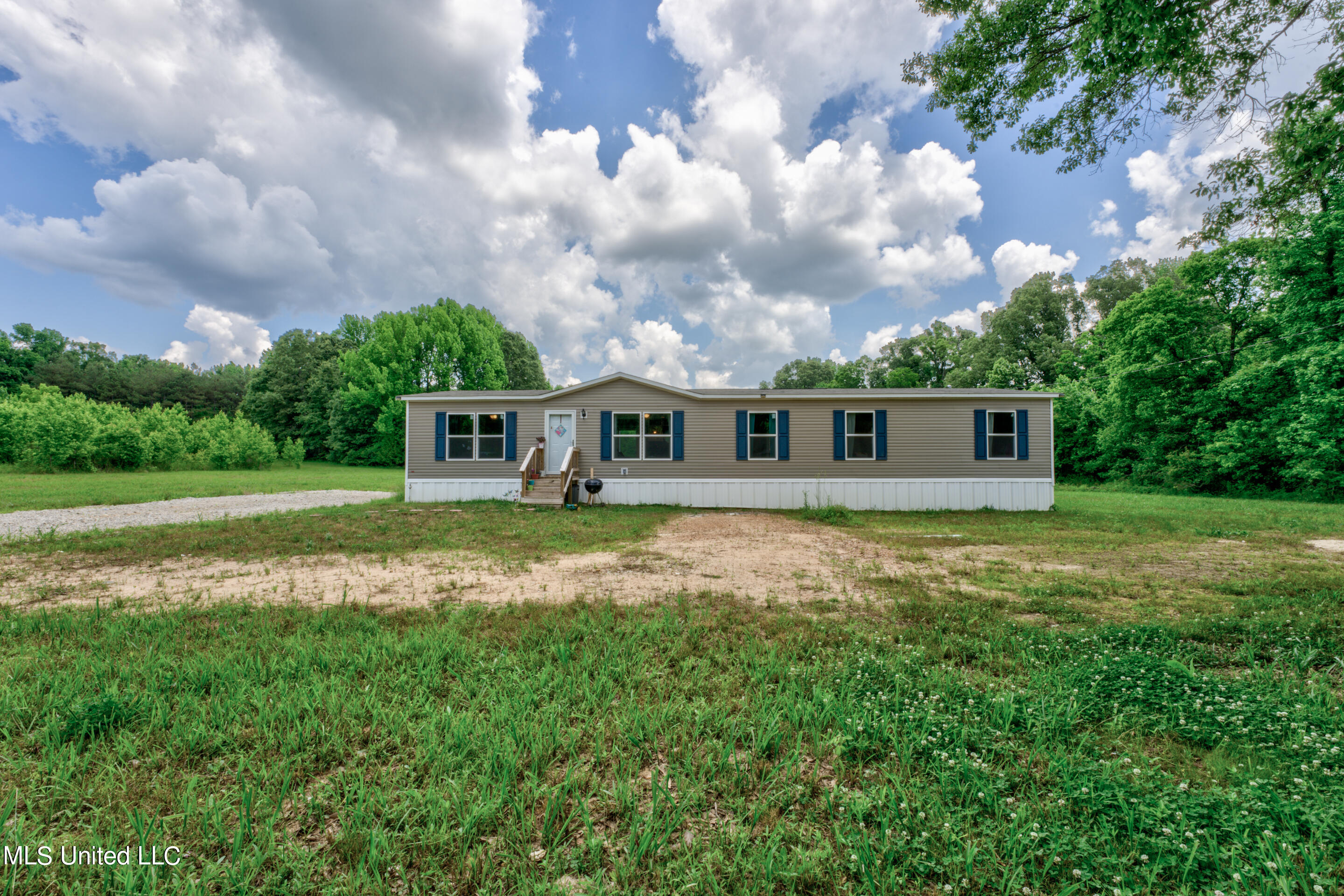 321 McClyde Road Como, MS 38619 - Photo 1 of 34 321 McClyde Rd.