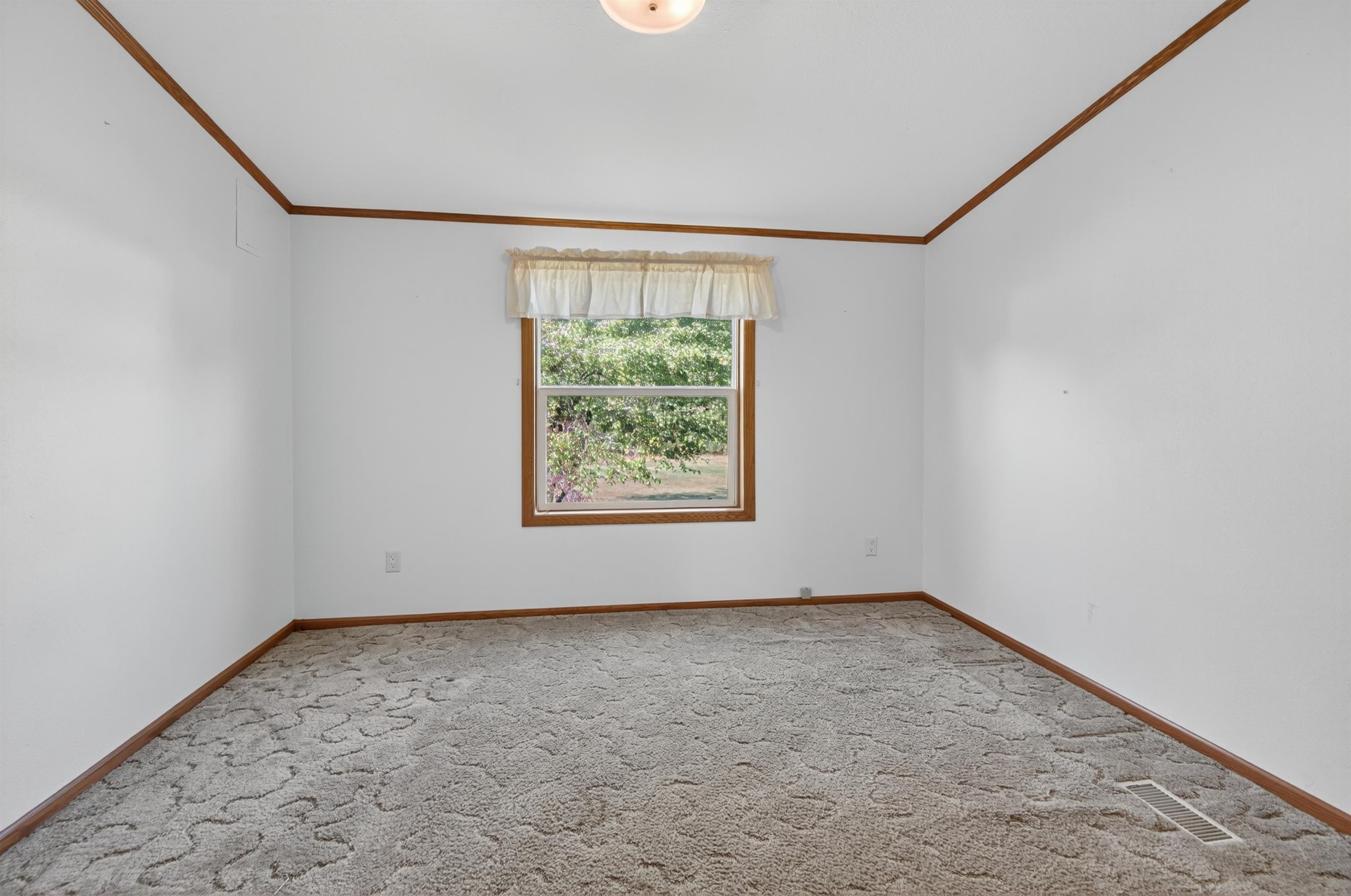 605 Alma Street Pound, WI 54161 - Photo 13 of 30