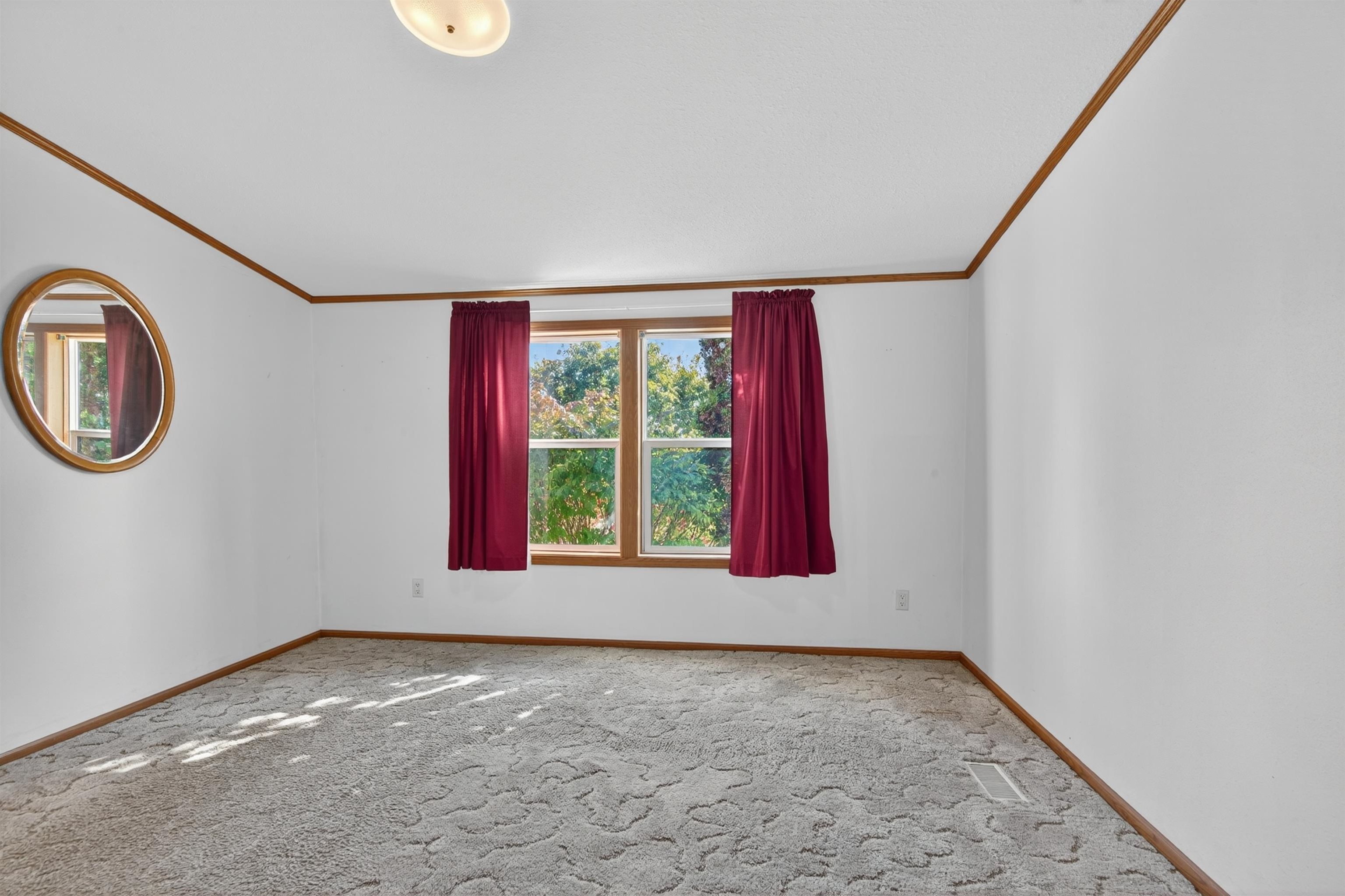 605 Alma Street Pound, WI 54161 - Photo 7 of 30