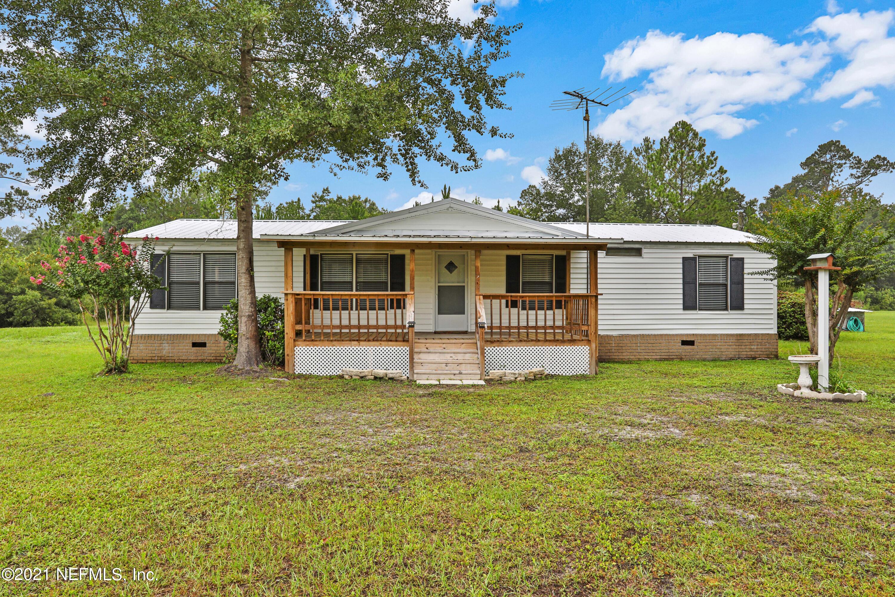 45611 Musslewhite Road Callahan, FL 32011 - Photo 2 of 27 1R4A3794
