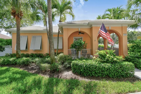 $5,750 | 2584 East Community Drive, Jupiter, FL 33458
