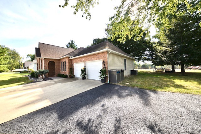 3804 East Fairfield Road Mount Vernon, IL 62864 - Photo 12 of 42 Gallery Image 12