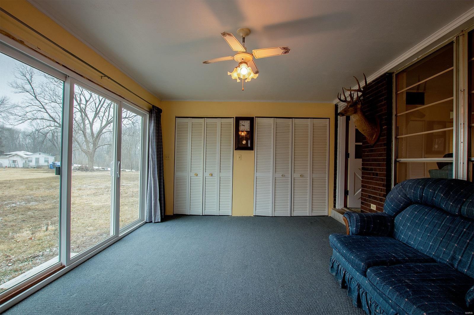 4828 Club Congress Road Waterloo, IL 62298 - Photo 14 of 34