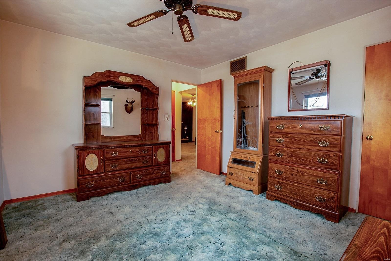 4828 Club Congress Road Waterloo, IL 62298 - Photo 25 of 34