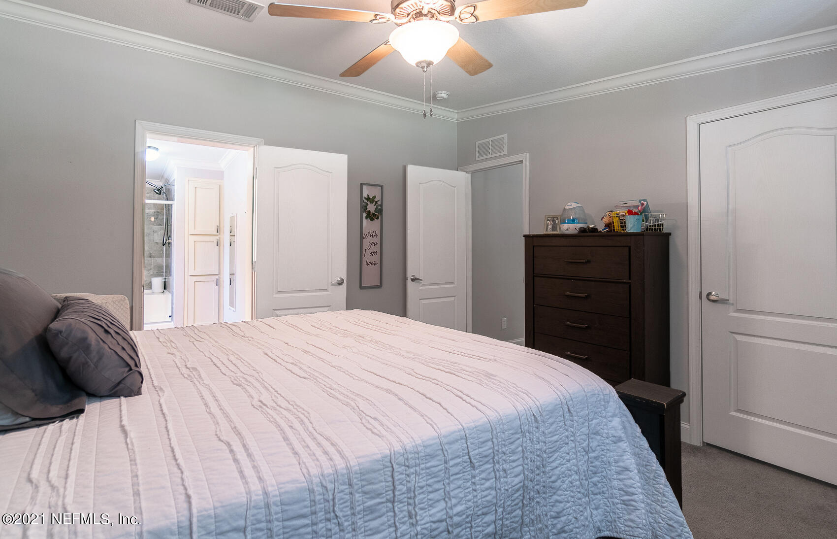 8020 Breezy Point Road Melrose, FL 32666 - Photo 13 of 39 Bed Owner b