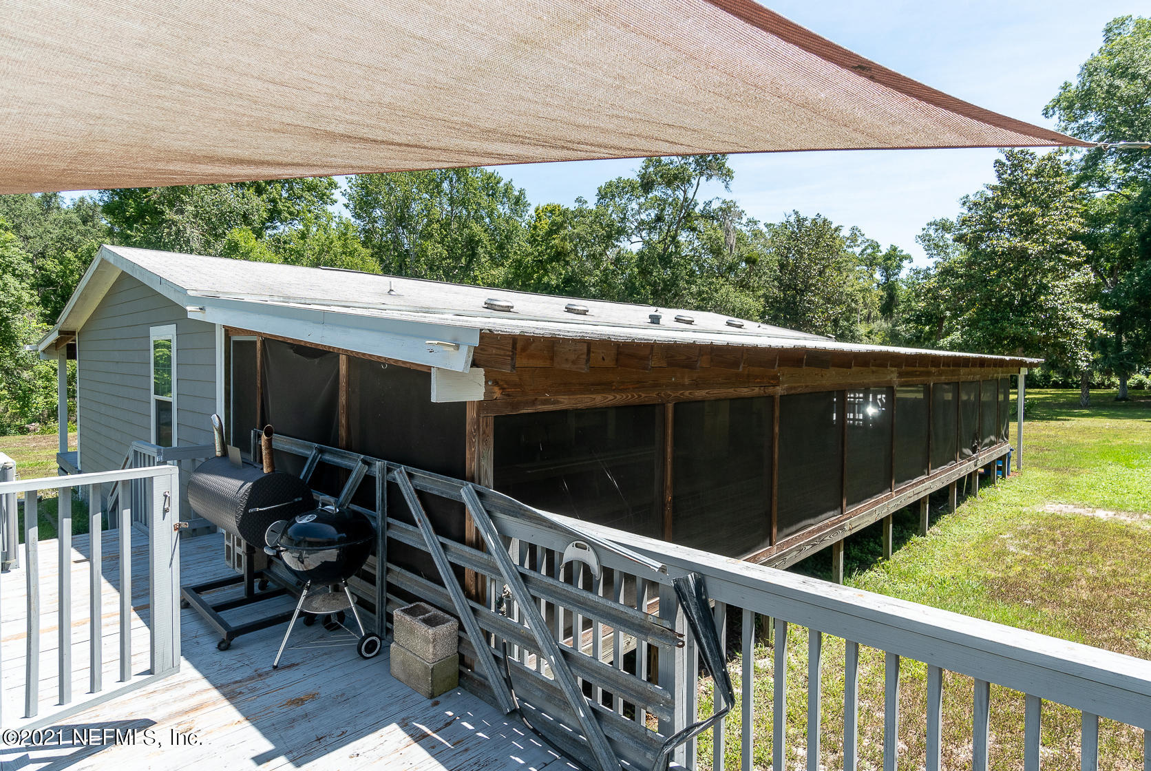 8020 Breezy Point Road Melrose, FL 32666 - Photo 28 of 39 Ext Rear a