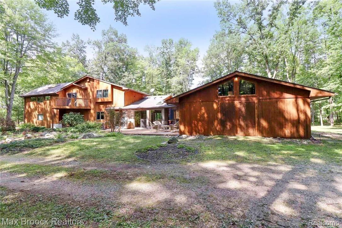 2275 Morris Road Lapeer, MI 48446 - Photo 10 of 81 D803FFD4-EFF9-4844-9CF0-3F7D5920C471.jpeg