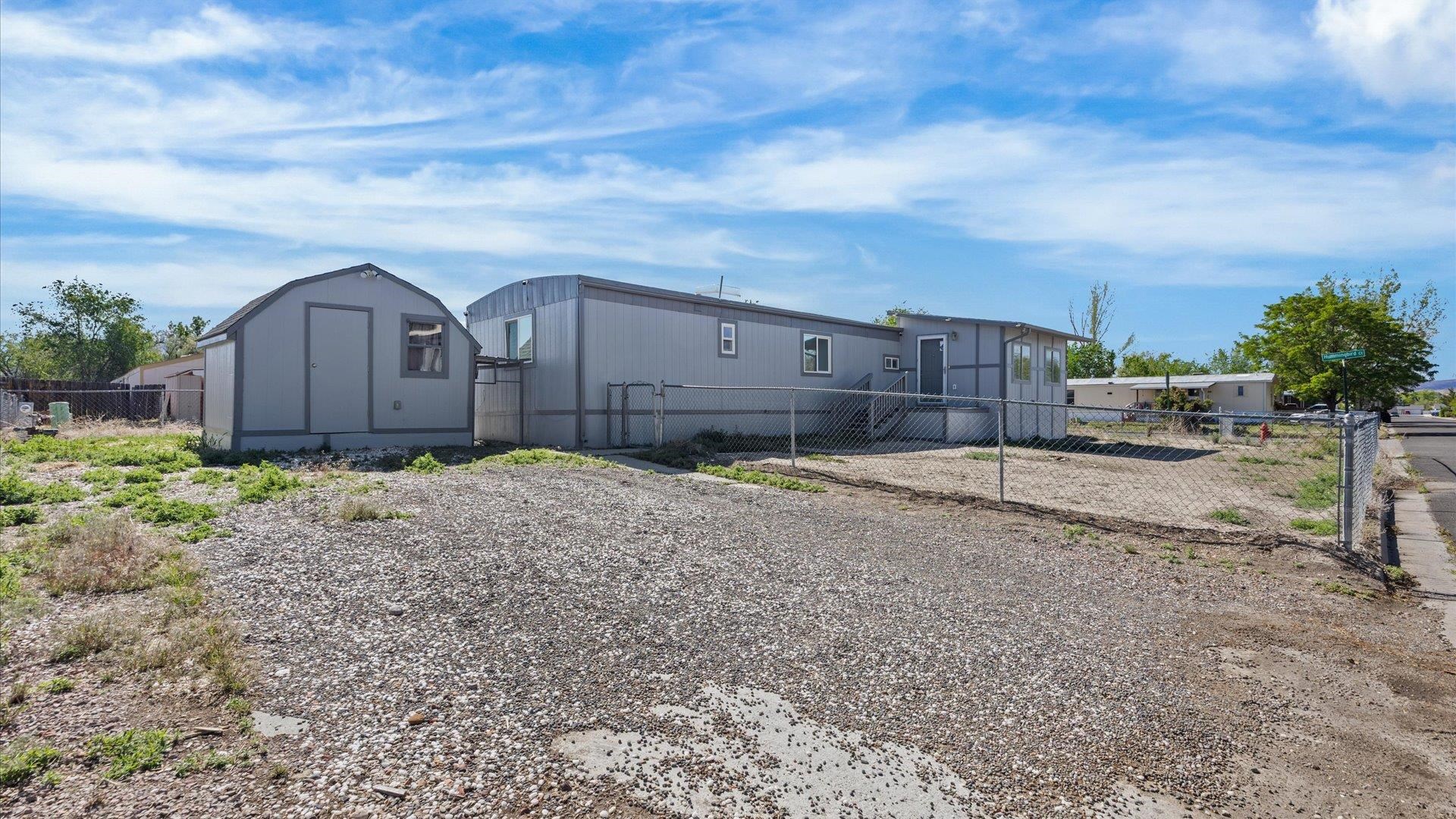 3060 Hummingbird Court Grand Junction, CO 81504 - Photo 2 of 26