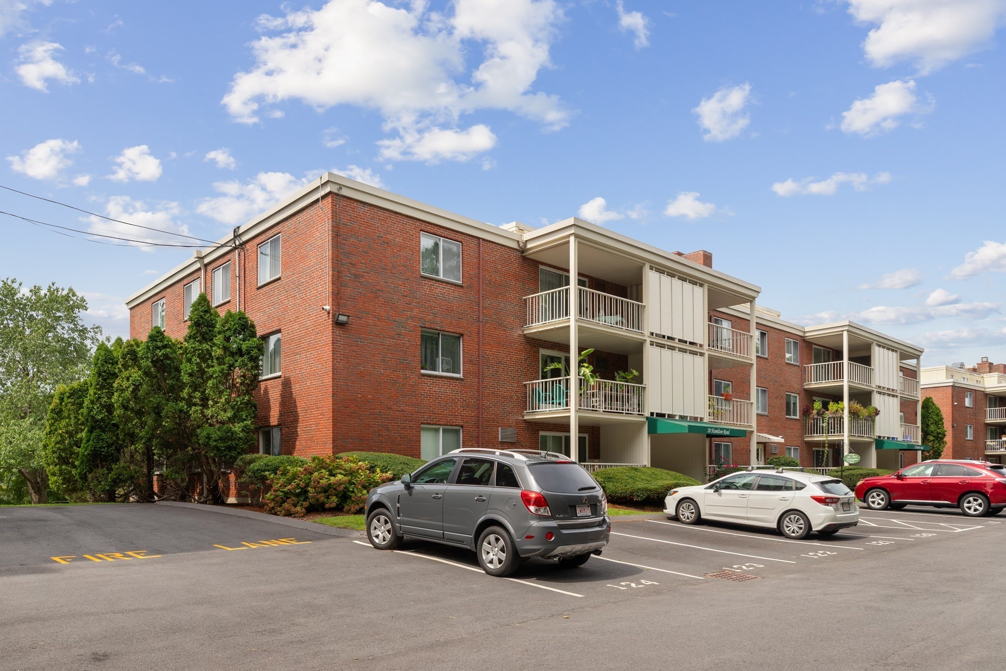 20 Hamilton Road, Unit 401 Arlington, MA 02474 - Photo 34 of 38 Gallery Image 34