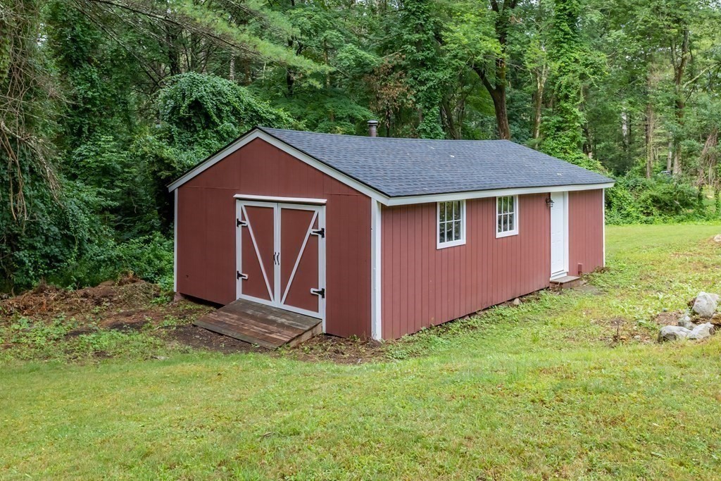408 Taylor Road Stow, MA 01775 - Photo 36 of 38