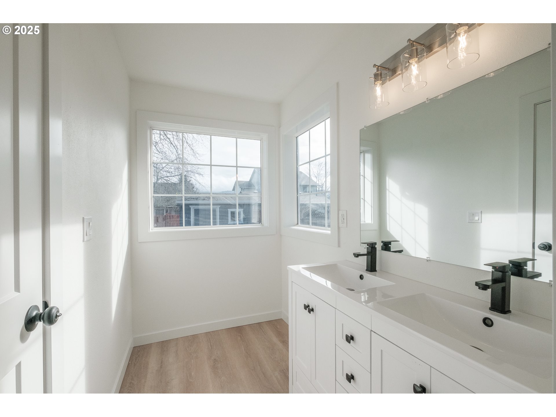 91223 Rustic Court Eugene, OR 97408 - Photo 26 of 47