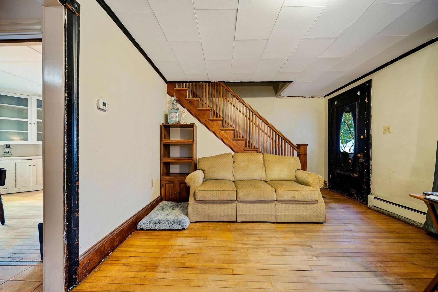 74 Devon Street Portland, ME 04102 - Photo 11 of 22 livingroom 2